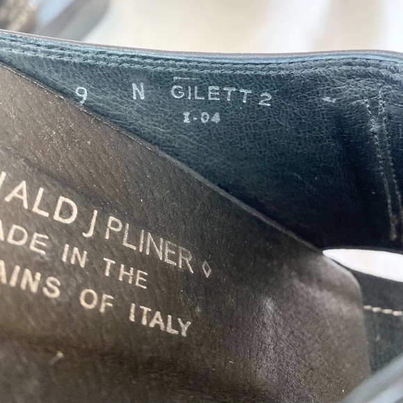 Donald J Palmer Black Beaded Wedge Platform Sandals - Picture 10 of 13